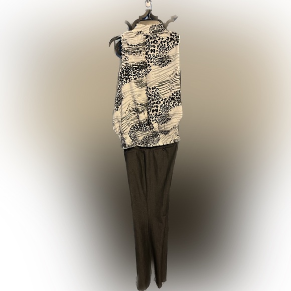INC International Concepts Pants - ❤️Outfit - INC Gray pants, Cato Gray/White/Black Blouse